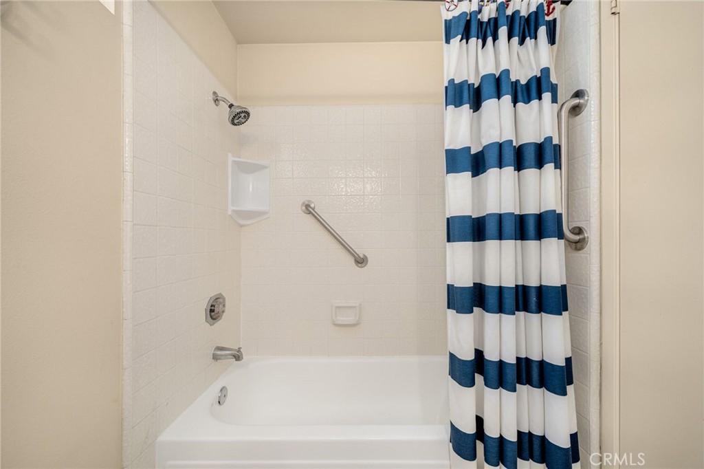 65 Claret Property Photo 23