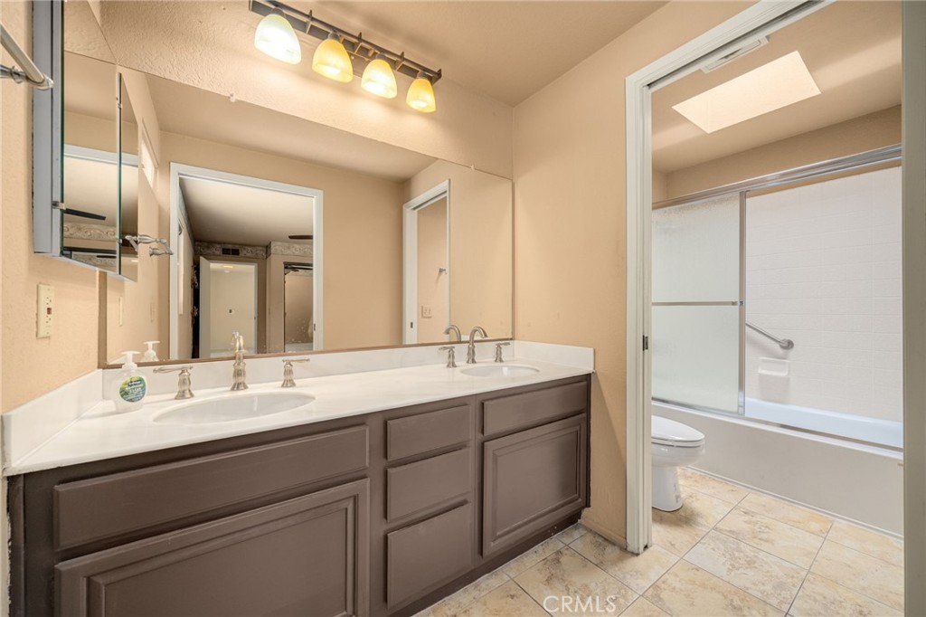 65 Claret Property Photo 26