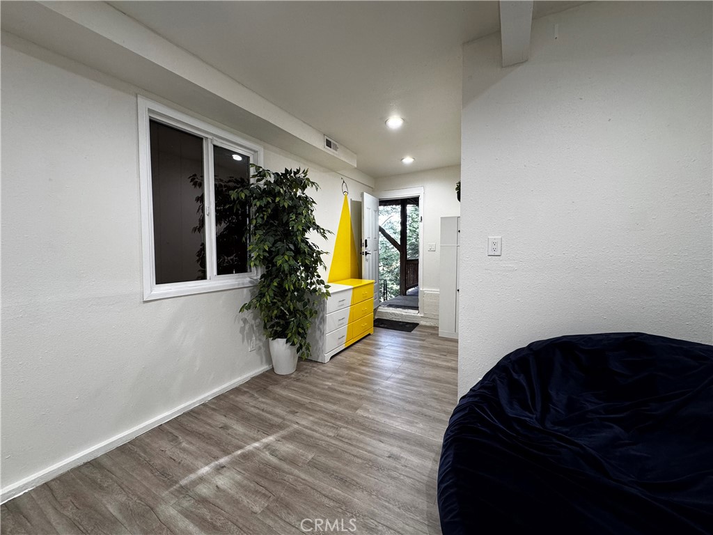 582 Rose Property Photo 19
