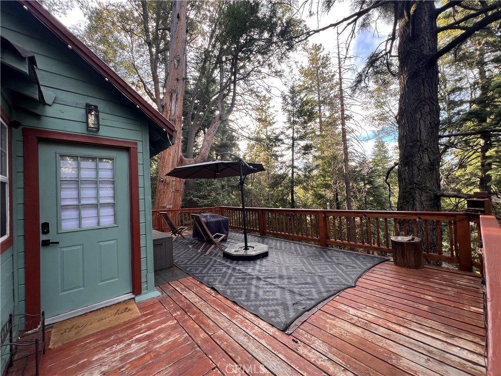 582 Rose Property Photo 28
