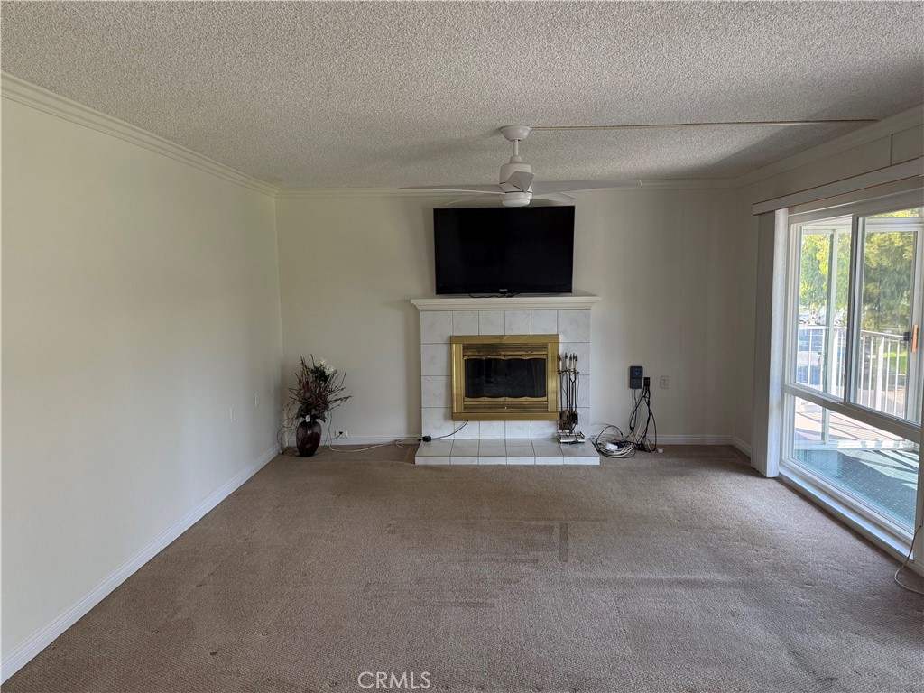2186 Via Mariposa E E A Property Photo 6