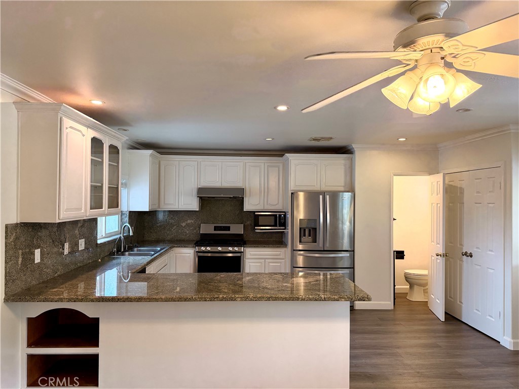 1429 Underhill Terrace Property Photo 4