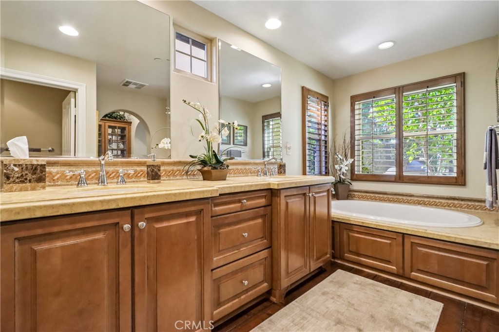 31 Portalon Court Property Photo 11