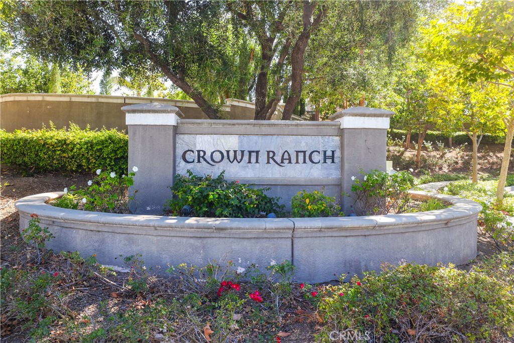1055 Lowry Ranch Property Photo 6