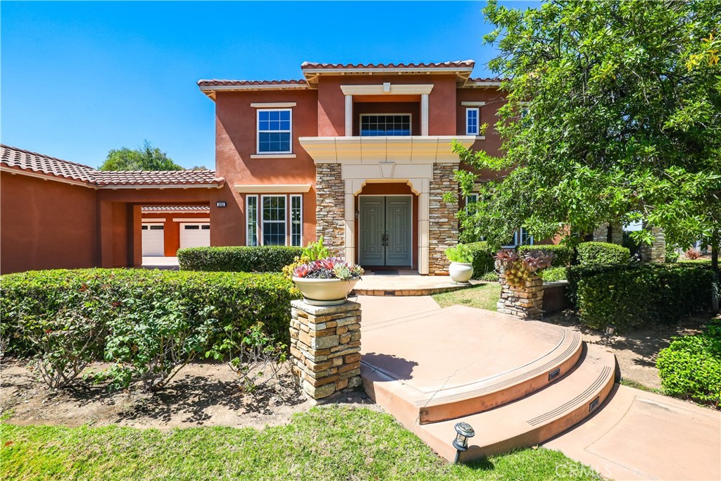 1055 Lowry Ranch Property Photo 9