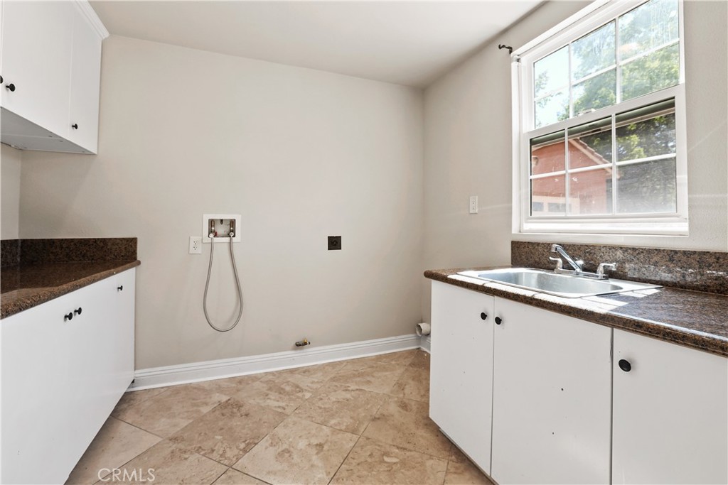 1055 Lowry Ranch Property Photo 21