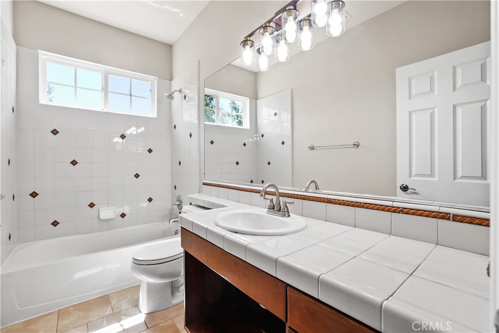 1055 Lowry Ranch Property Photo 32