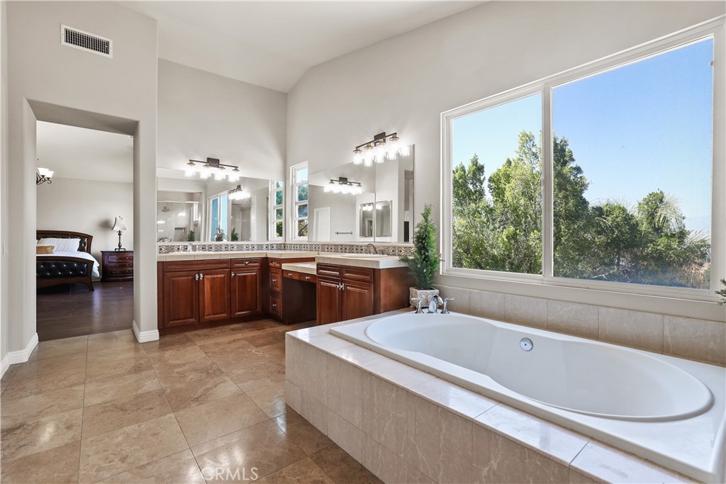 1055 Lowry Ranch Property Photo 36