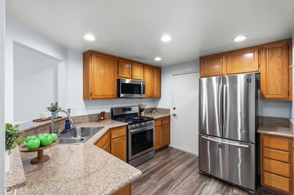 6604 Clybourn 29 Property Photo 13