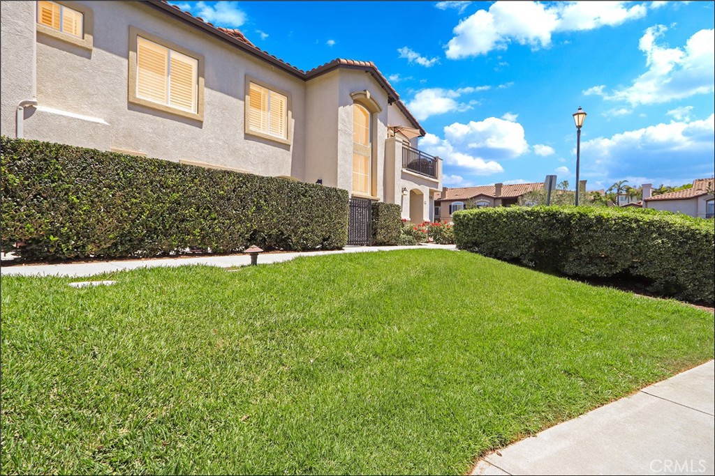 99 Vellisimo Property Photo 1