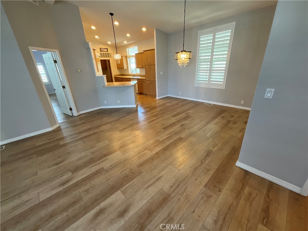 1750 Whittier Ave 22 Property Photo 7