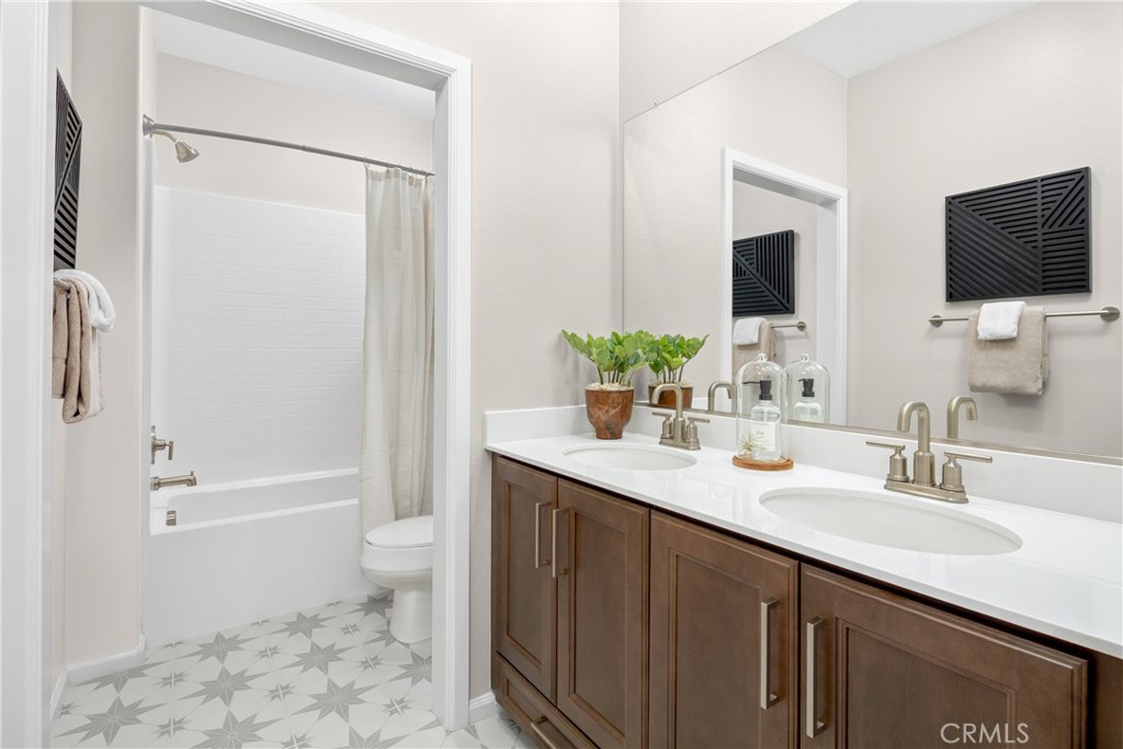 30637 Albifora Way Property Photo 13