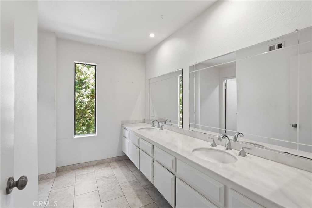 2765 Craig Circle Property Photo 25