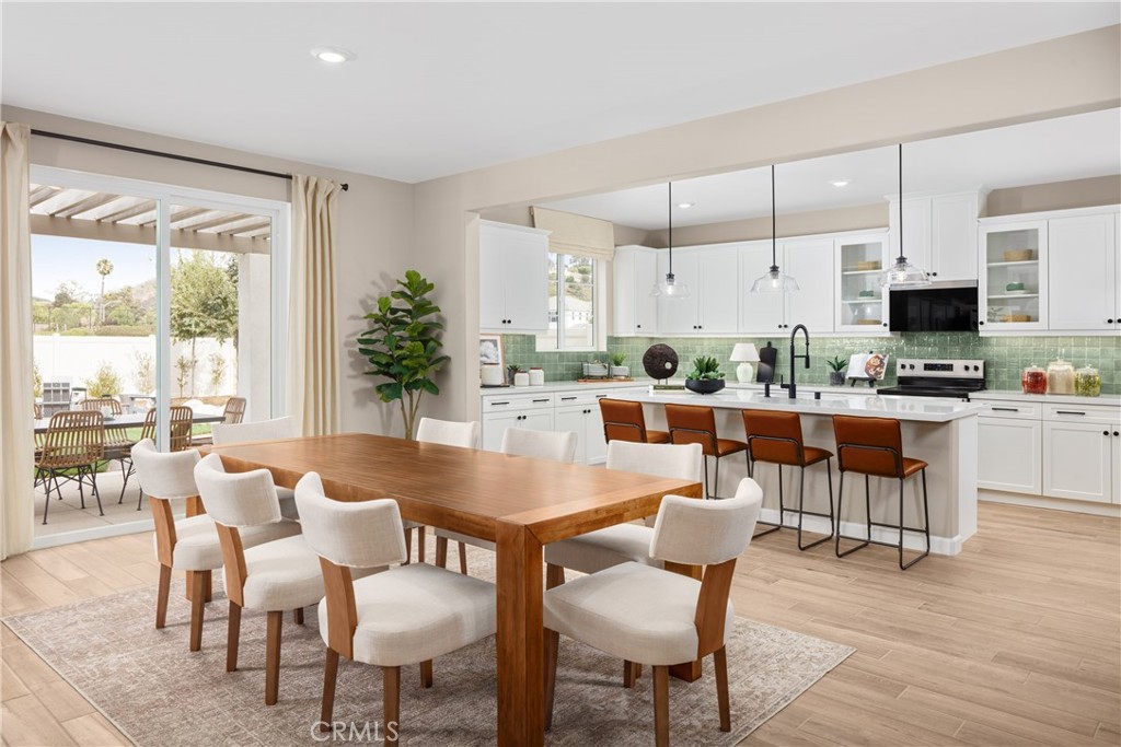2025 Simpatico Place Property Photo 1
