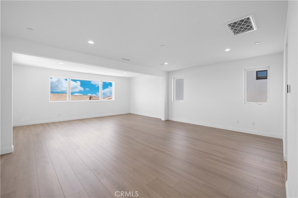 11712 N Churchill Way Property Photo 16