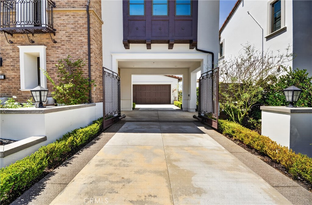 103 Via Almodovar Property Photo 5