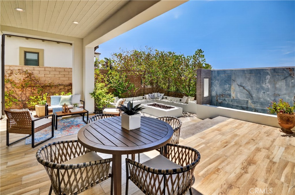 103 Via Almodovar Property Photo 35