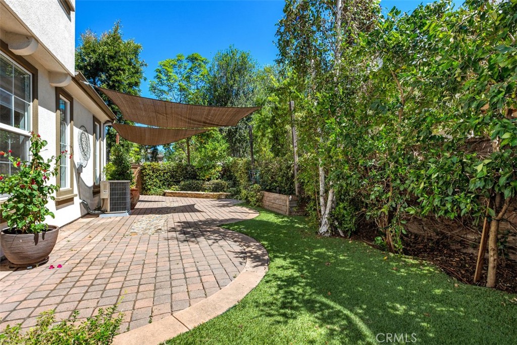 18 Lansdale Court Property Photo 1