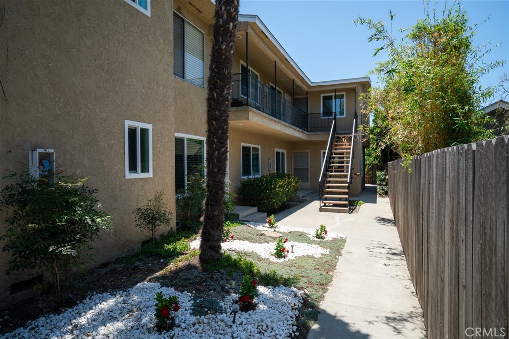 3700 E 4th Street Property Photo 5