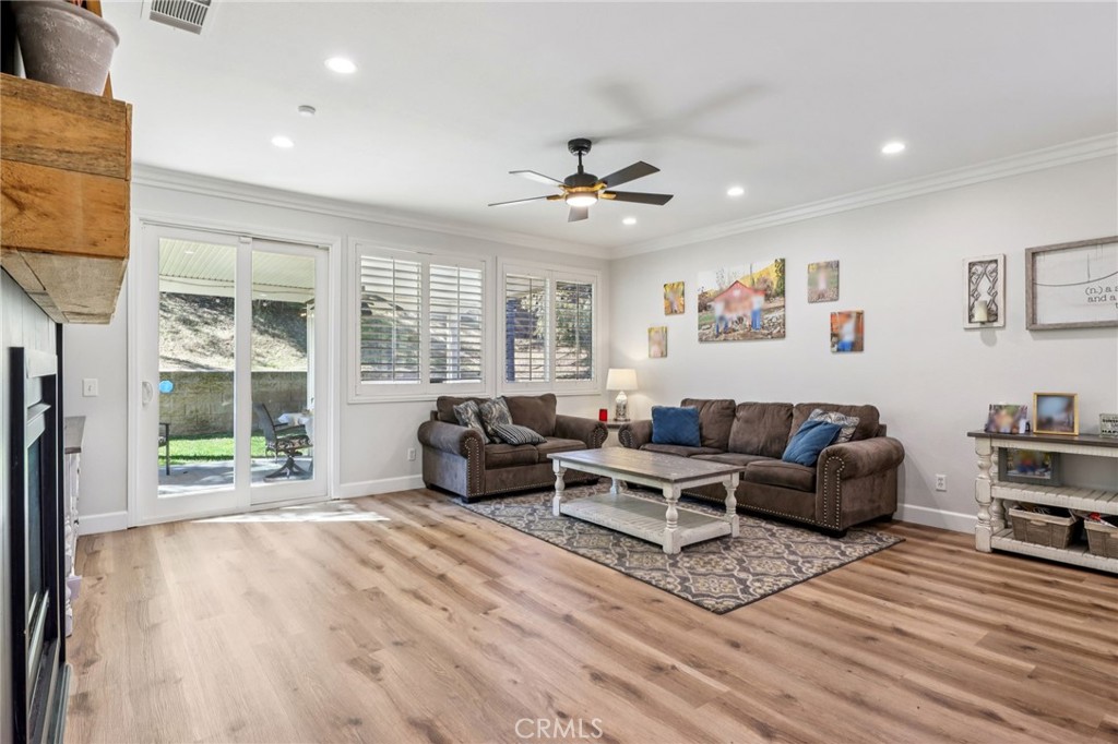 1806 Riverstone Property Photo 4