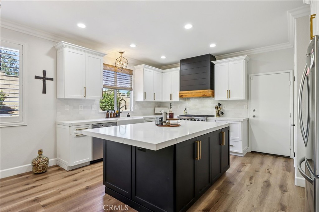 1806 Riverstone Property Photo 8