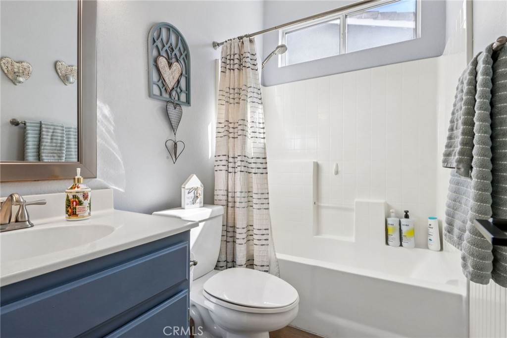 1806 Riverstone Property Photo 10