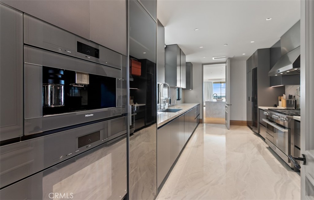7 Sailview Property Photo 31