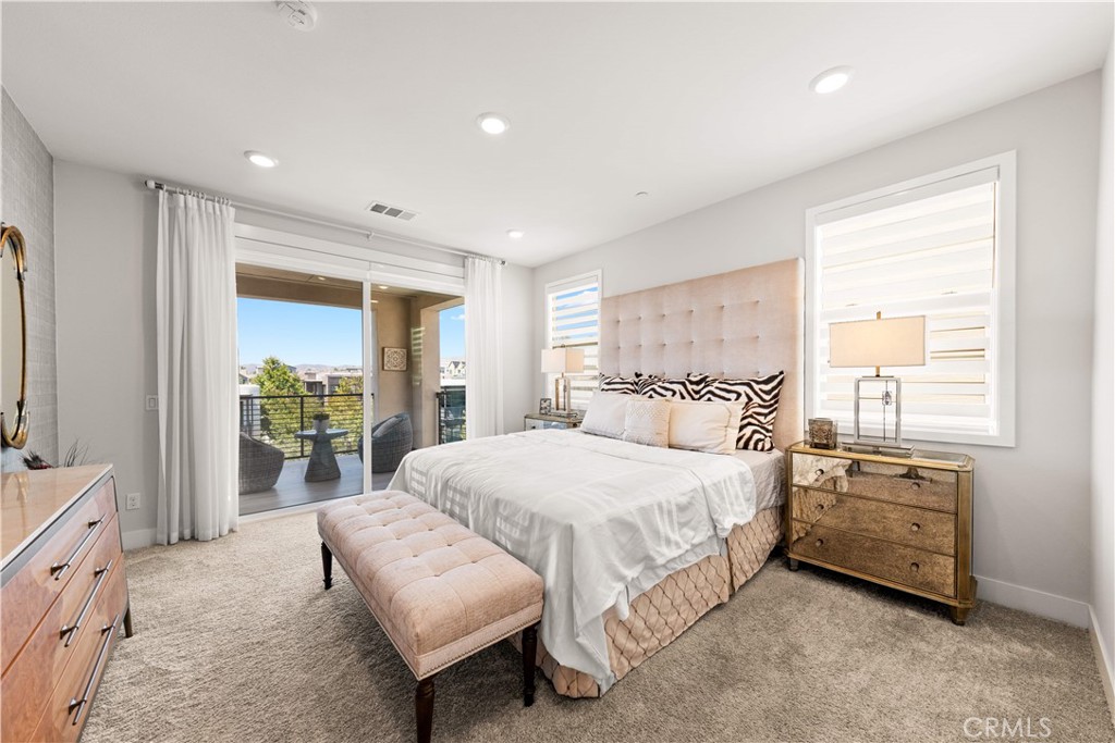 272 Merit Property Photo 5