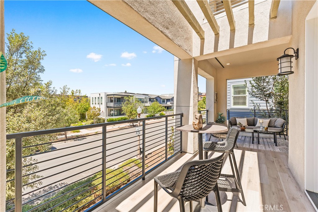 272 Merit Property Photo 6