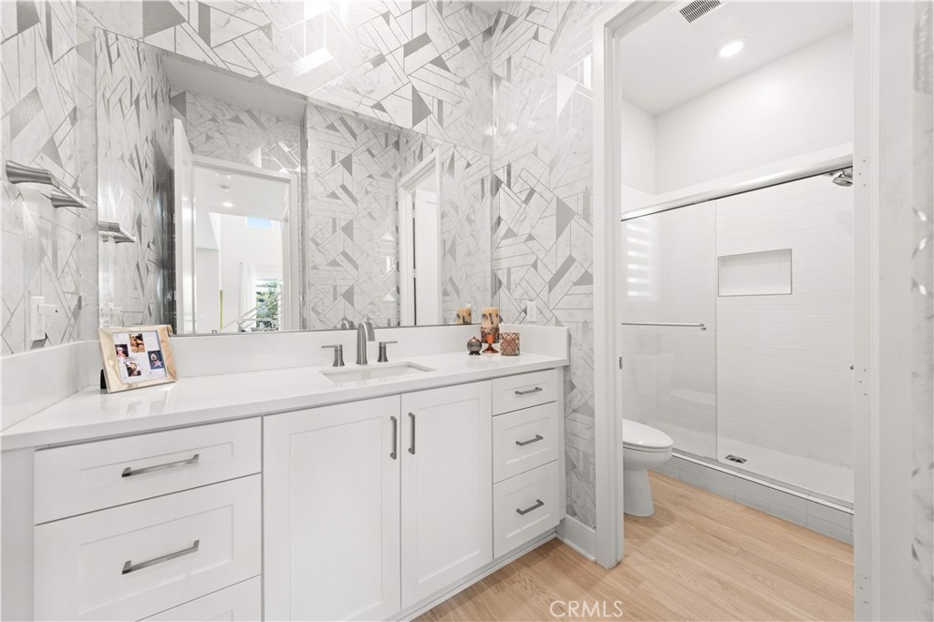 272 Merit Property Photo 35