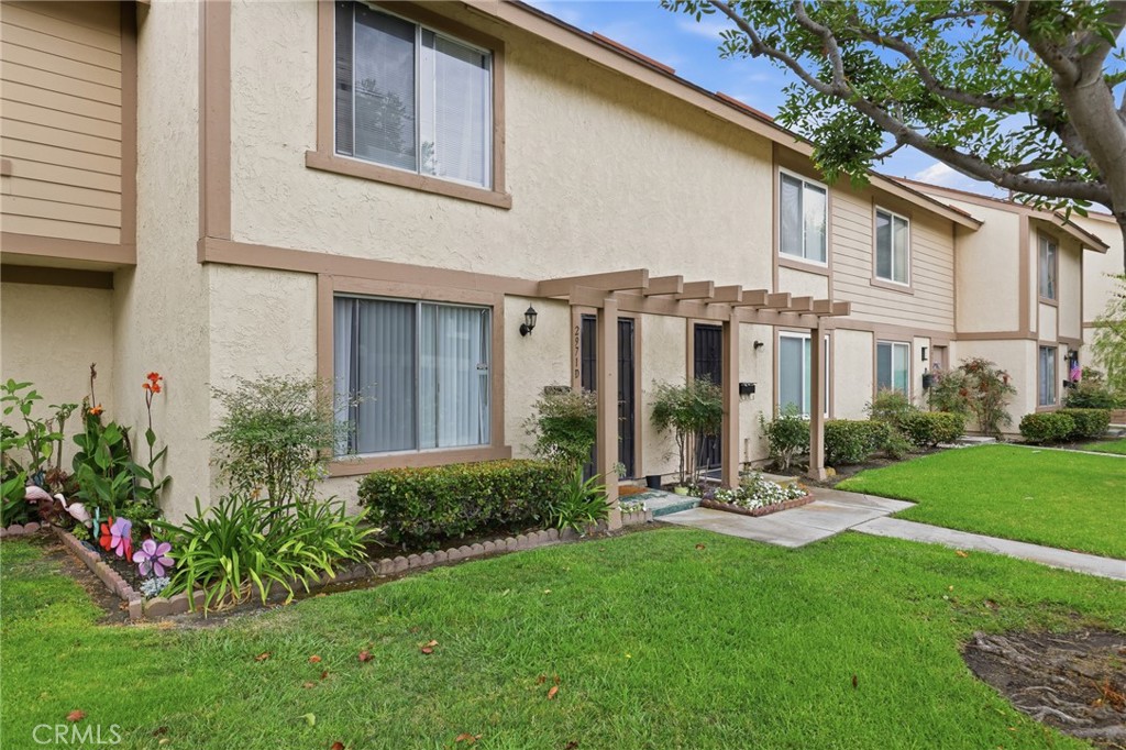 2971 Bradford D Property Photo 4