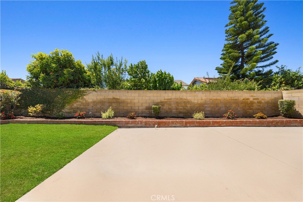 13791 Solitaire Property Photo 31