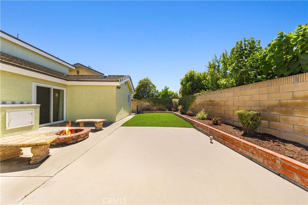 13791 Solitaire Property Photo 32