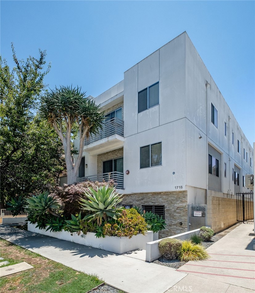 1715 Armacost Avenue 2 Property Photo 2