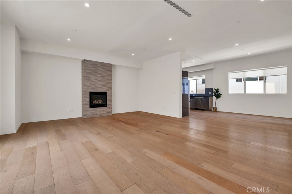 1715 Armacost Avenue 2 Property Photo 15