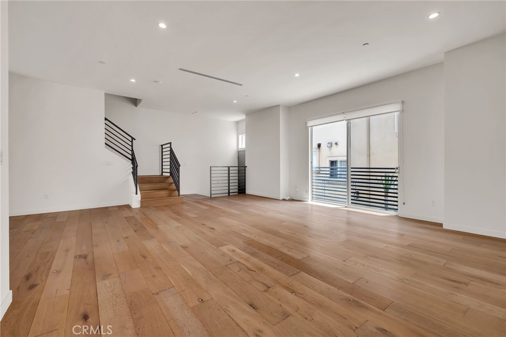 1715 Armacost Avenue 2 Property Photo 18