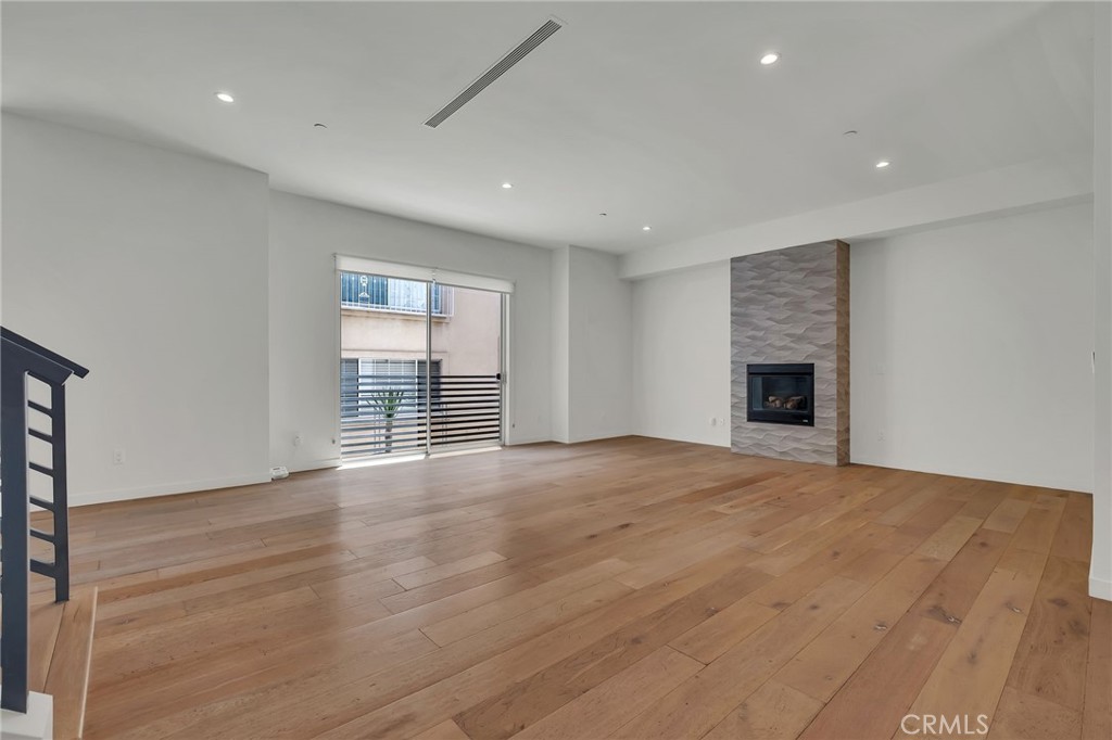 1715 Armacost Avenue 2 Property Photo 19