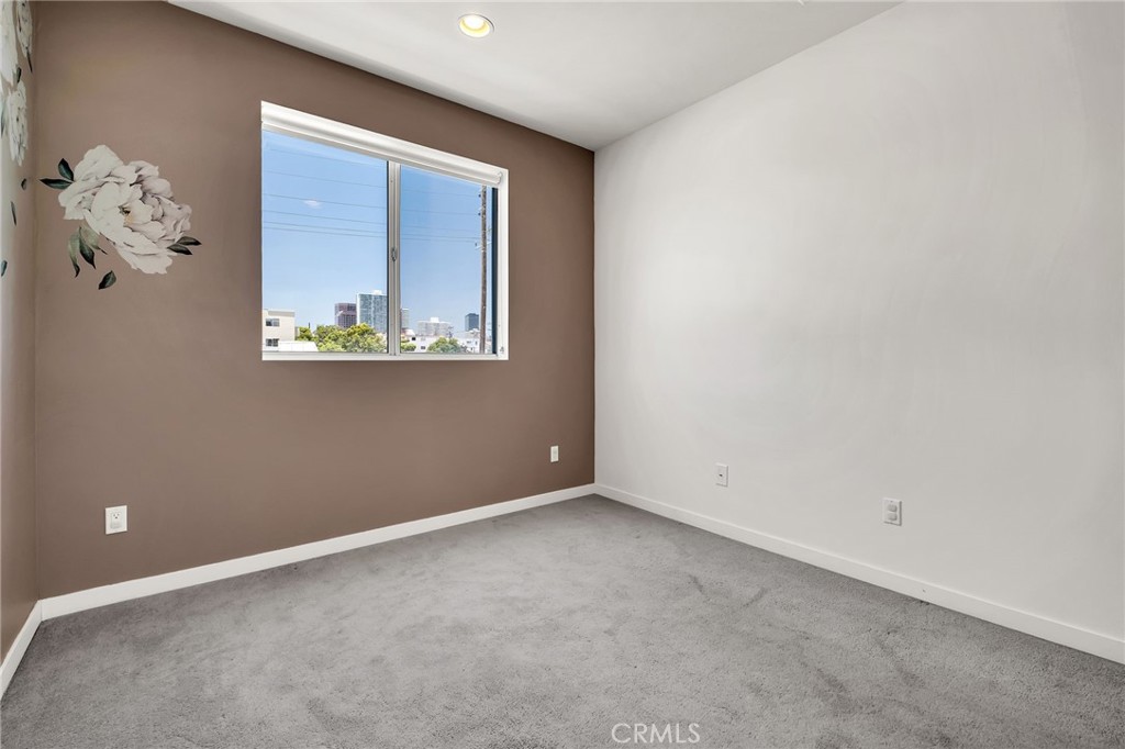 1715 Armacost Avenue 2 Property Photo 38
