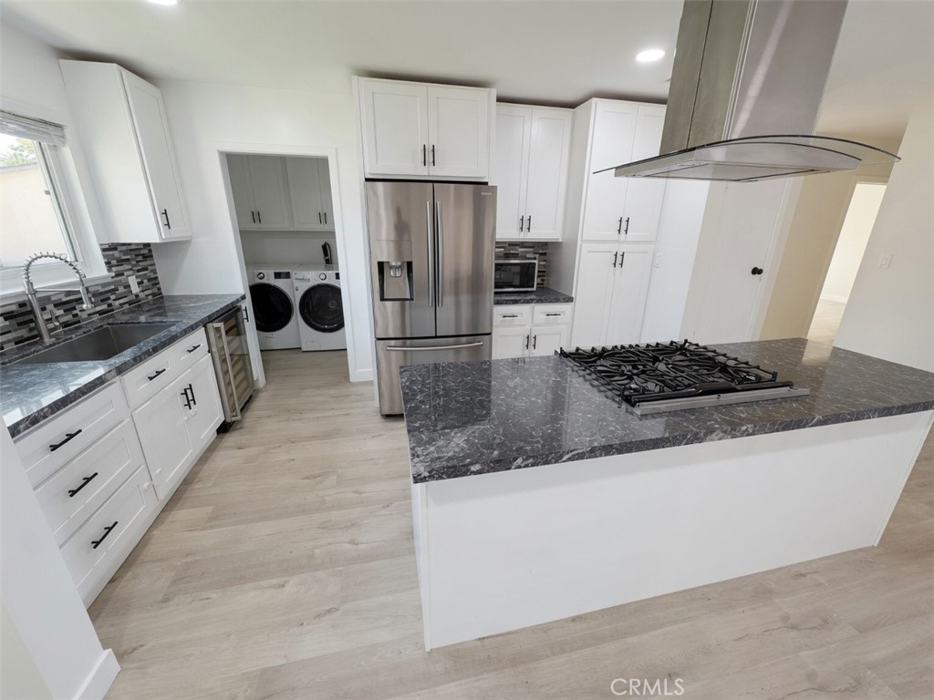 1415 E Gary Place Property Photo 1