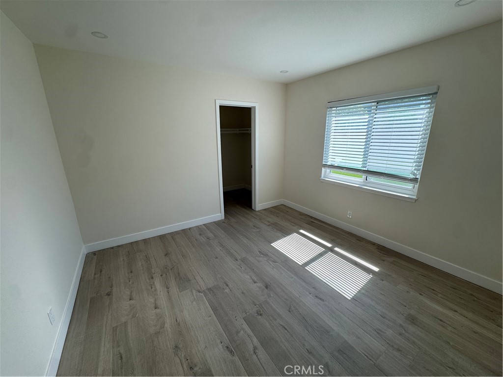 1415 E Gary Place Property Photo 9