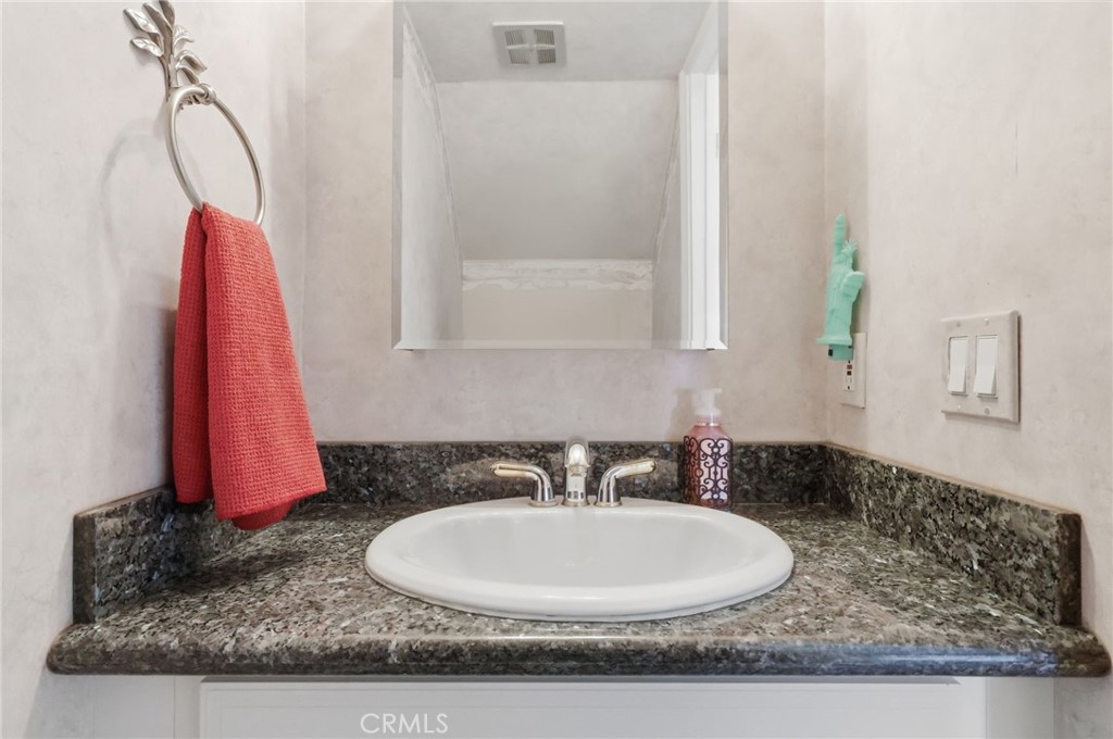 16101 Saint Croix Circle Property Photo 9