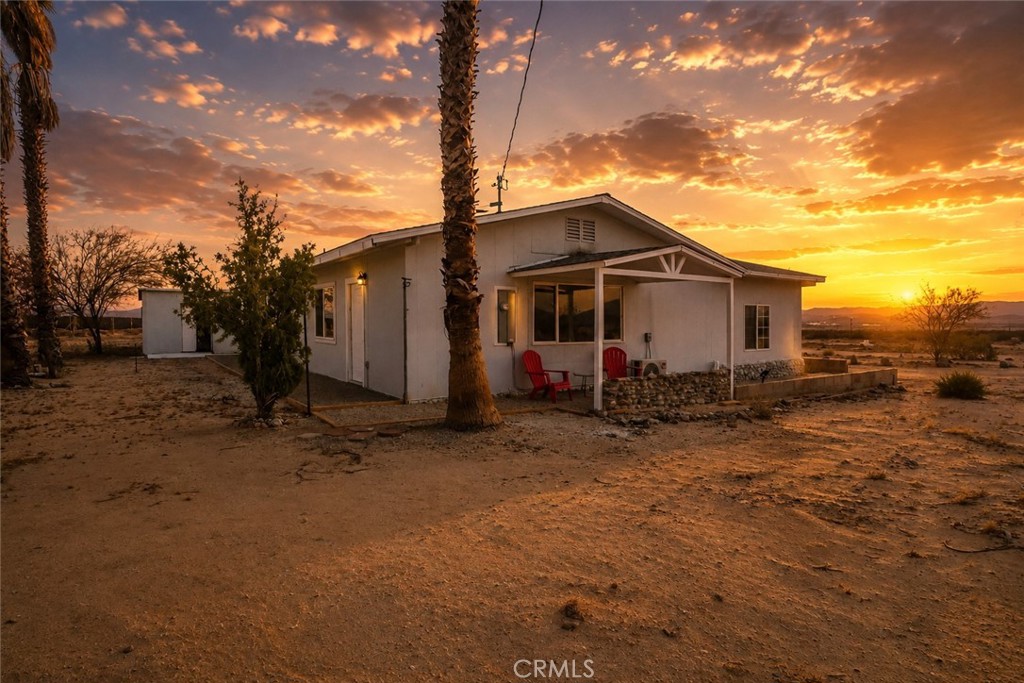70626 Sunny Sands Property Photo 2