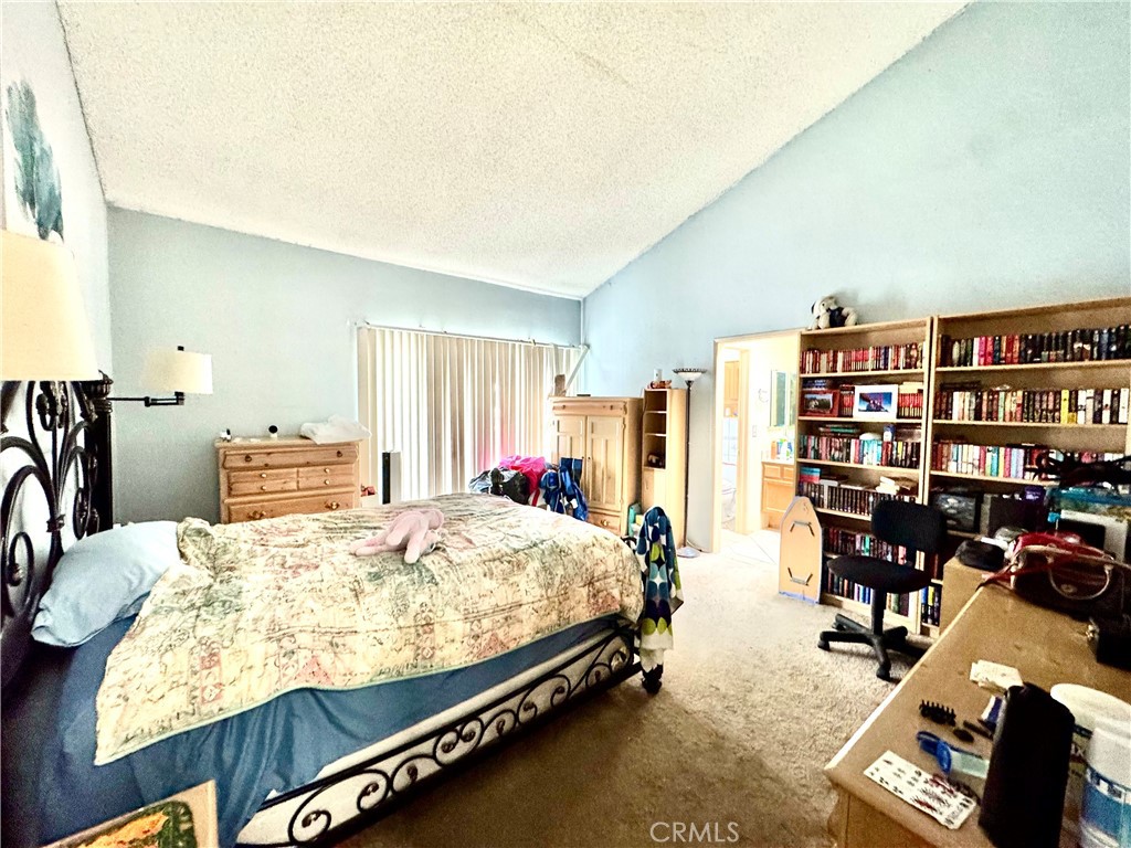 1070 Walnut Grove A Property Photo 15