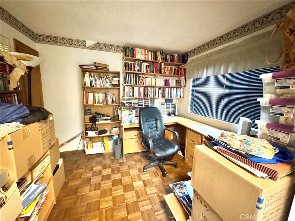 1070 Walnut Grove A Property Photo 21