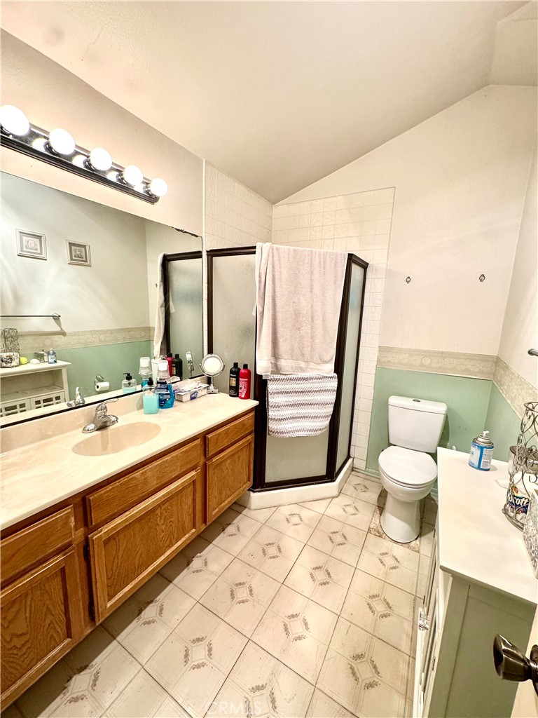 1070 Walnut Grove A Property Photo 25