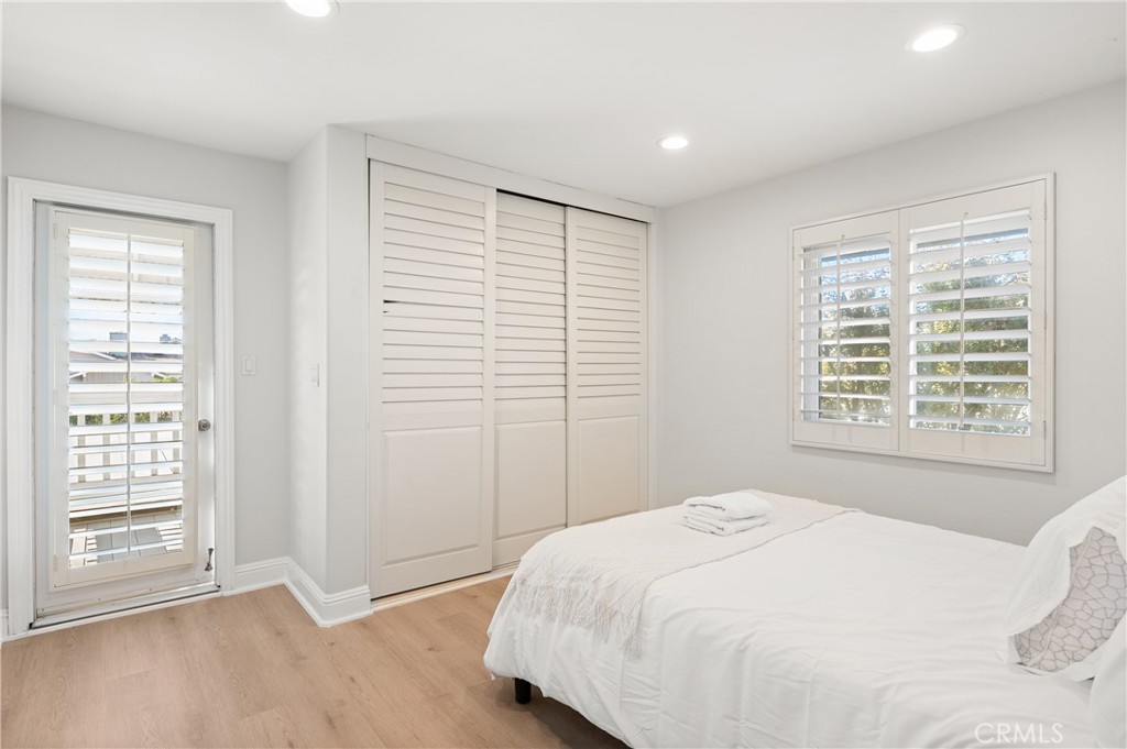 25 Lakeview 60 Property Photo 27