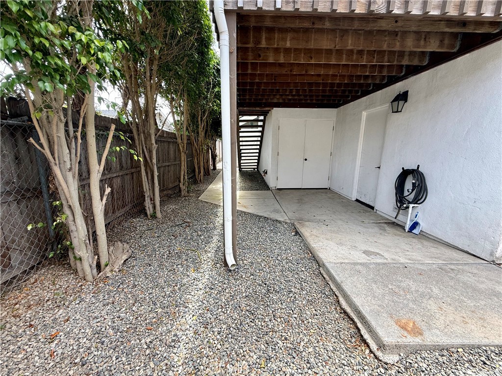 190 B Costa Mesa B Property Photo 13