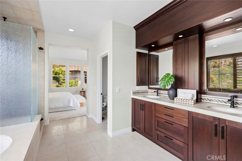 6 Tidal Surf Property Photo 19