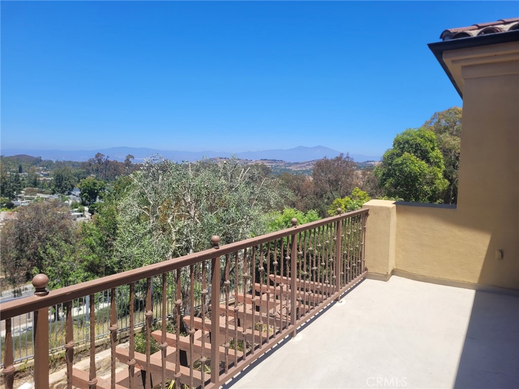 55 Valley Property Photo 32
