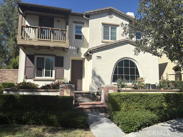 89 Wonderland Property Photo 1